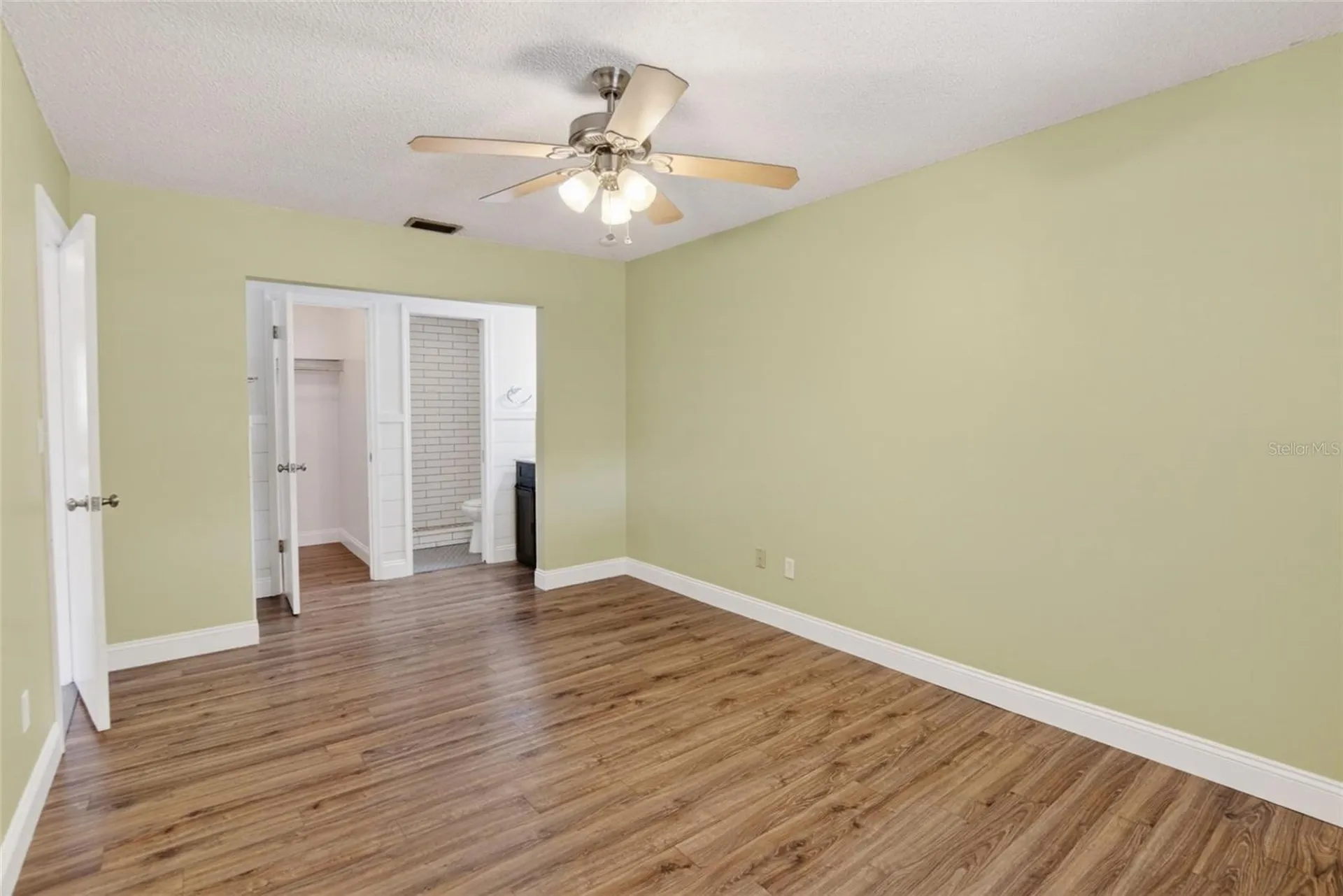 2340 Merrily Circle S Seffner FL 33584