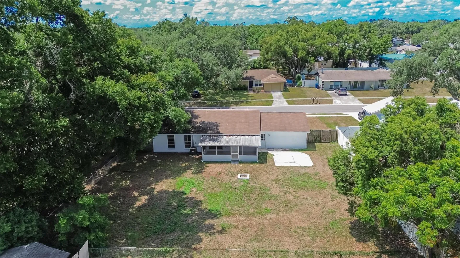 2340 Merrily Circle S Seffner FL 33584