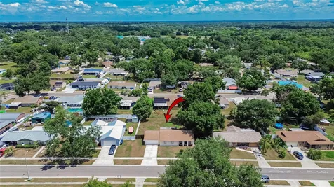 2340 Merrily Circle S Seffner FL 33584
