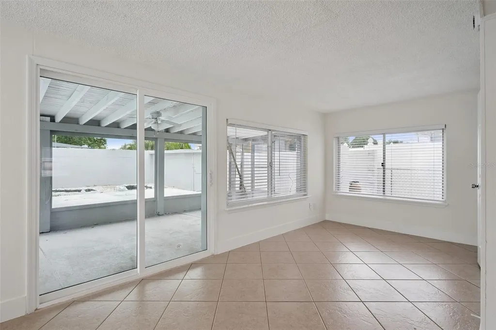 7019 Alvina Way Orlando FL 32822