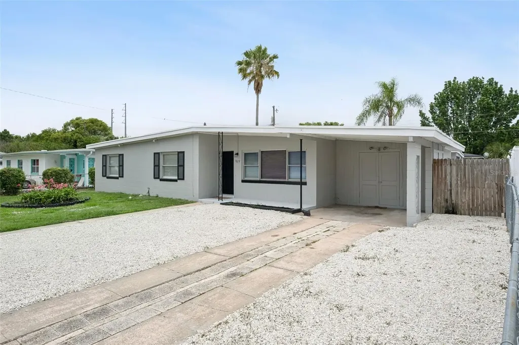 7019 Alvina Way Orlando FL 32822