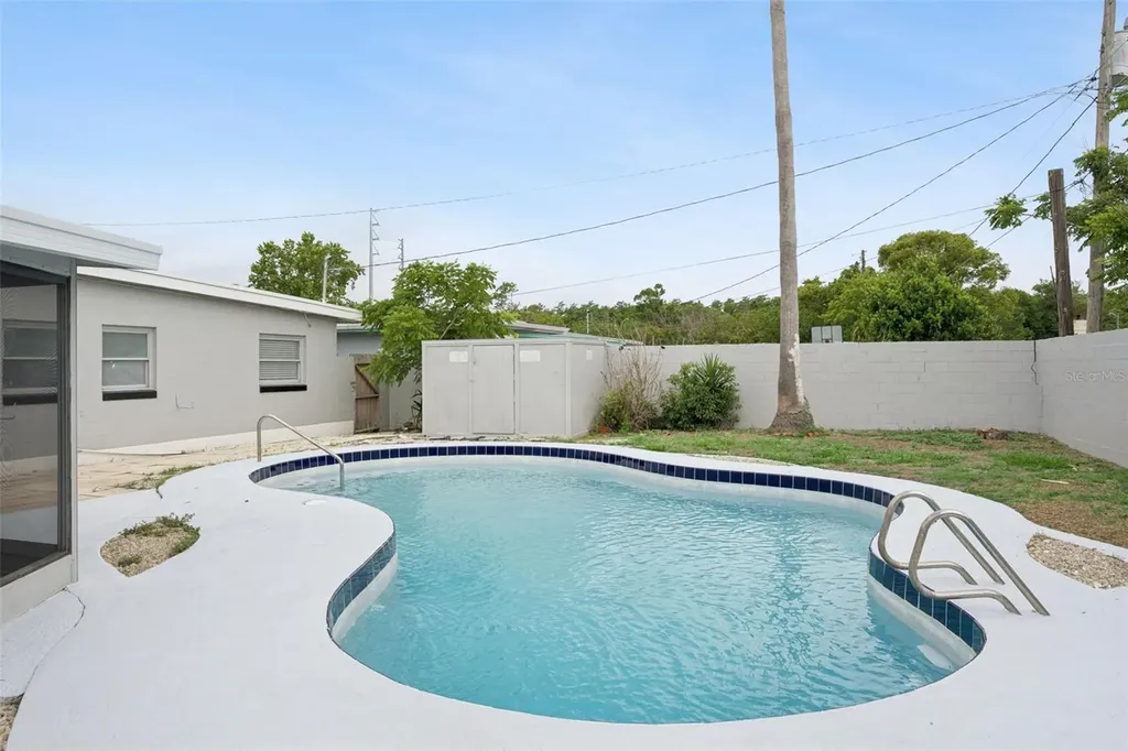 7019 Alvina Way Orlando FL 32822