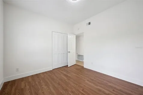 7019 Alvina Way Orlando FL 32822