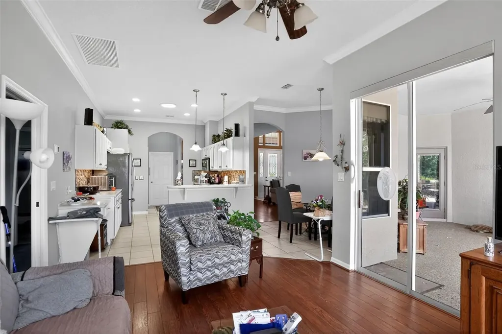24001 Robinwood Street Leesburg FL 34748