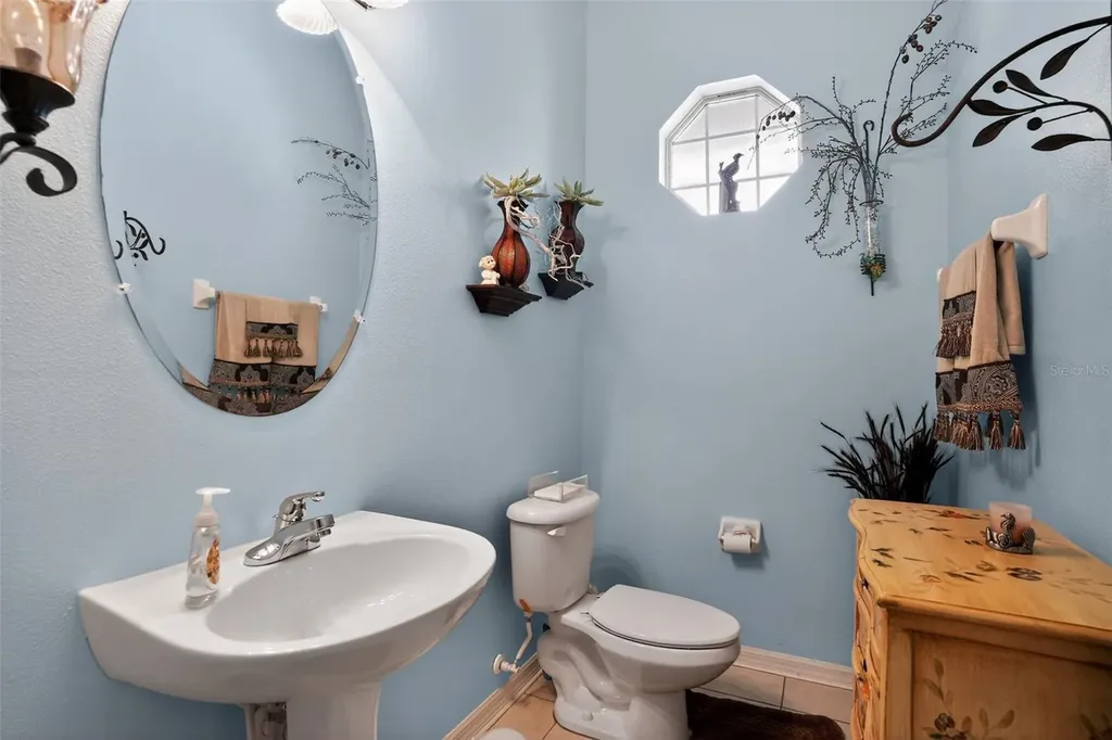 24001 Robinwood Street Leesburg FL 34748