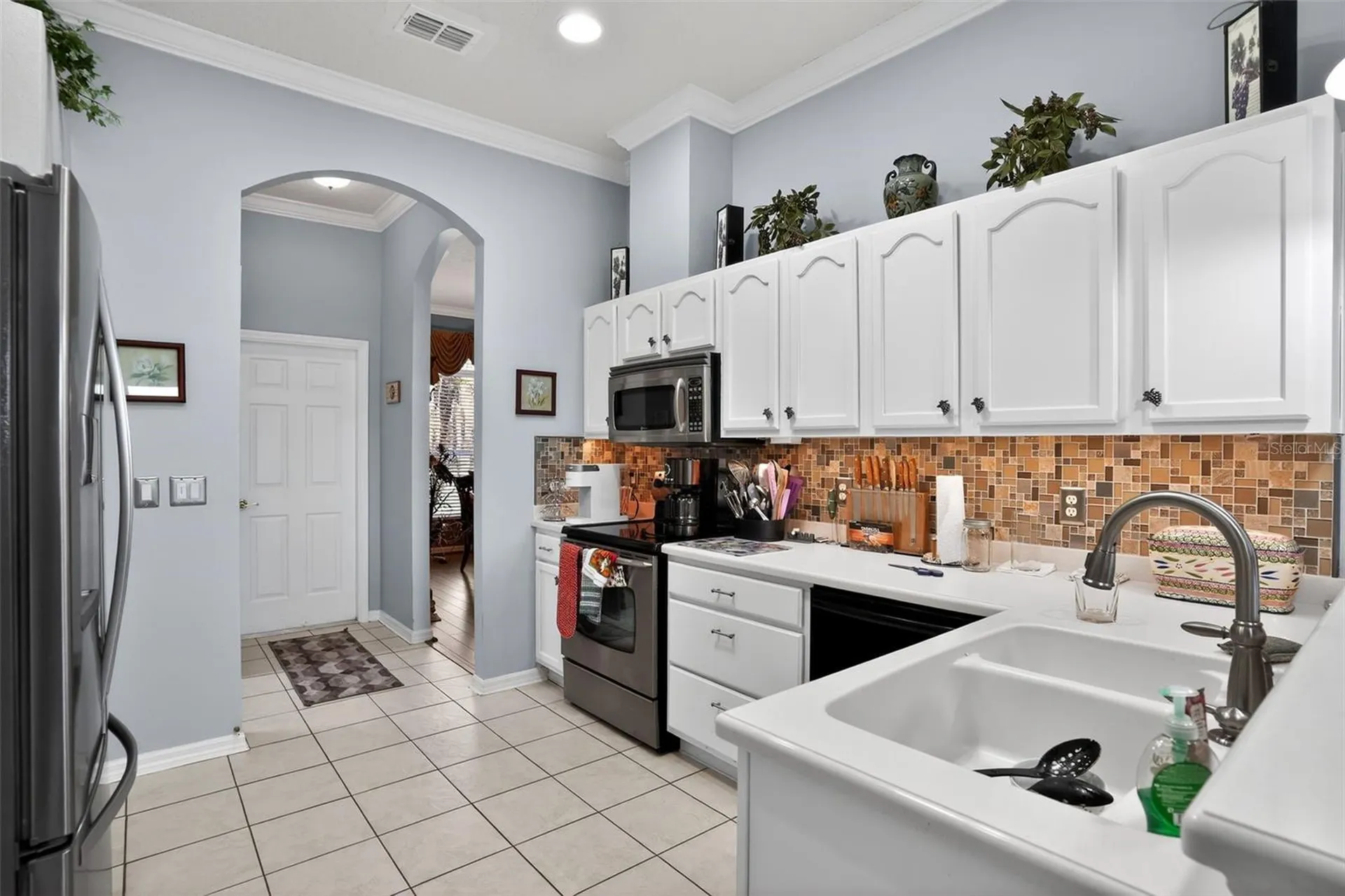 24001 Robinwood Street Leesburg FL 34748