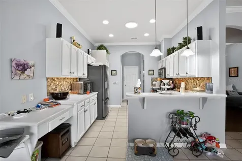 24001 Robinwood Street Leesburg FL 34748