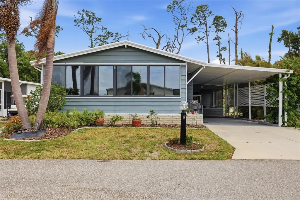 807 Seabrooke Drive Englewood FL 34223
