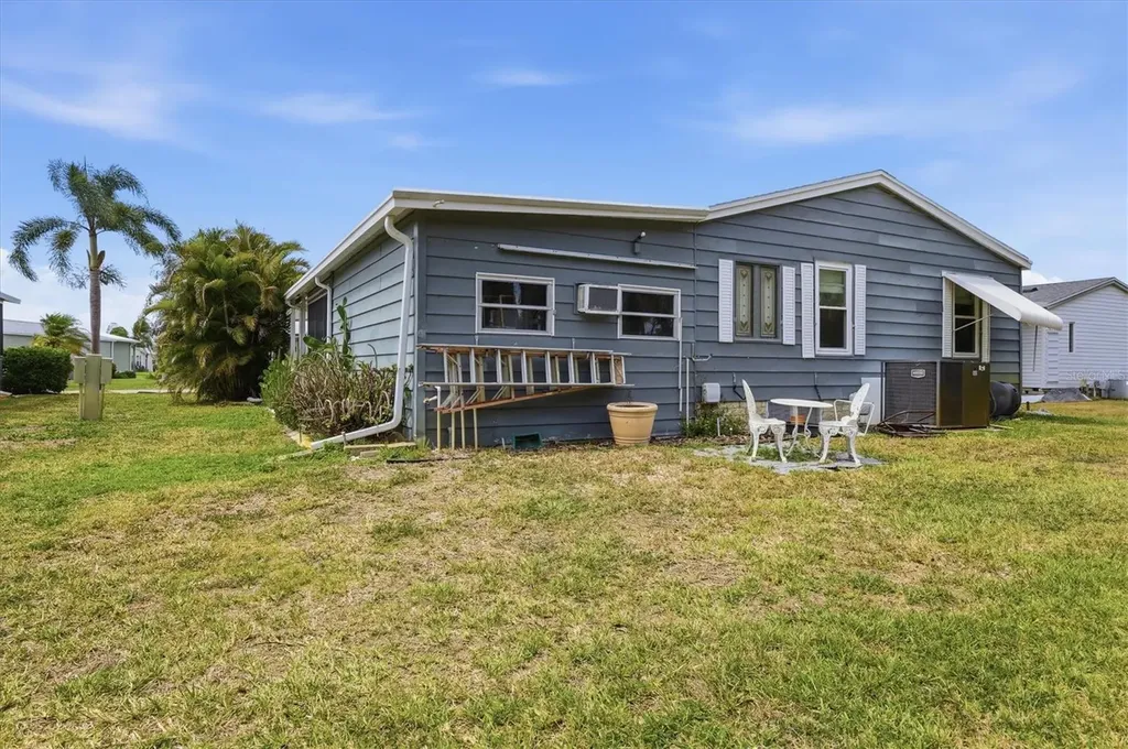 807 Seabrooke Drive Englewood FL 34223