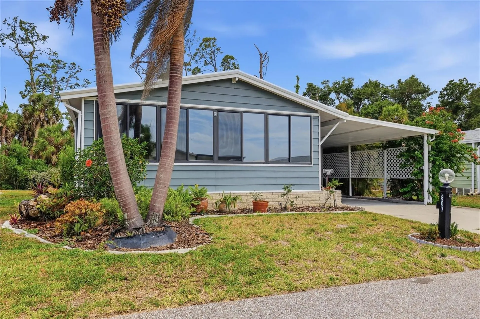 807 Seabrooke Drive Englewood FL 34223