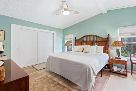 807 Seabrooke Drive Englewood FL 34223