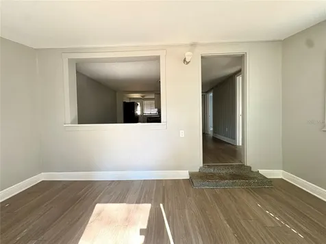 4611 N Hubert Avenue Tampa FL 33614