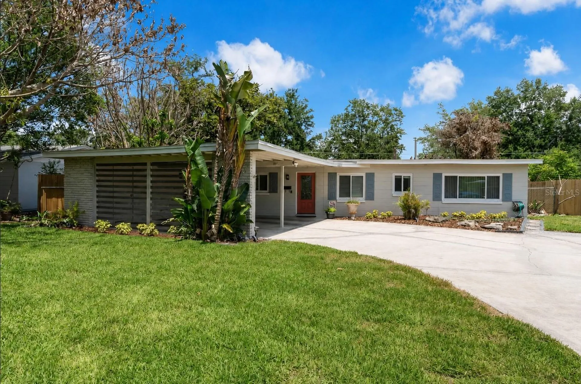 2215 Woodcrest Drive Winter Park FL 32792