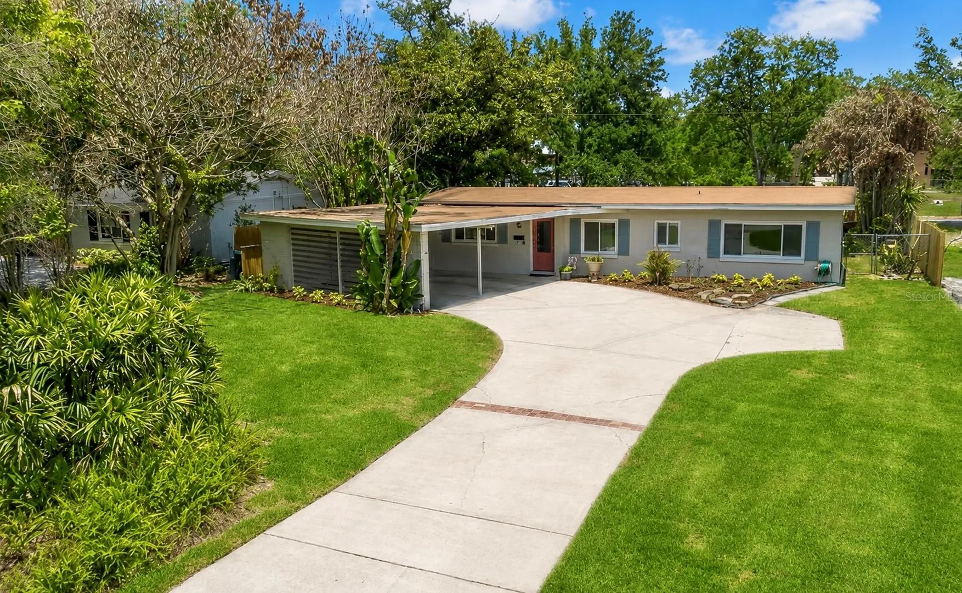 2215 Woodcrest Drive Winter Park FL 32792