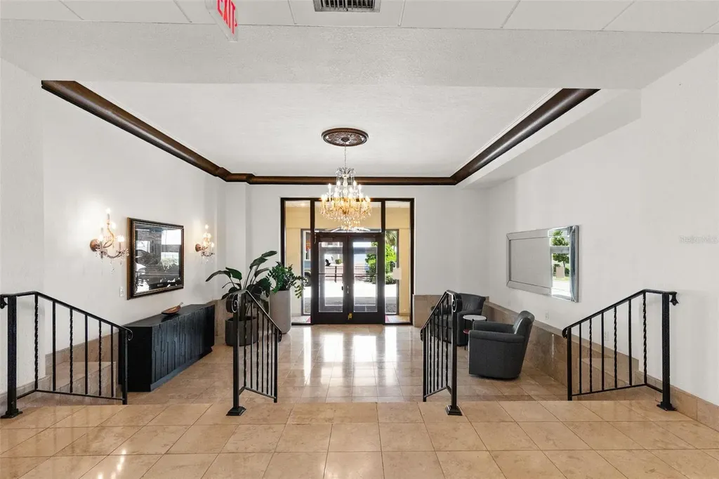 2109 Bayshore Boulevard Tampa FL 33606
