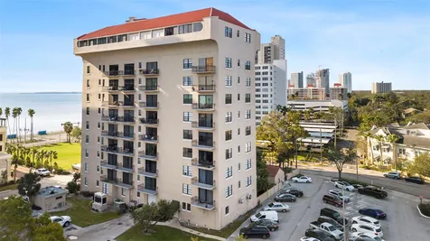 2109 Bayshore Boulevard Tampa FL 33606