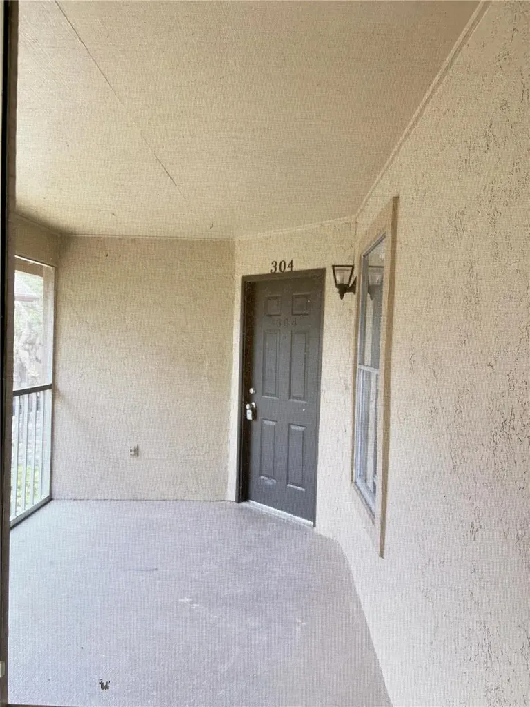 637 Buoy Lane Altamonte Springs FL 32714