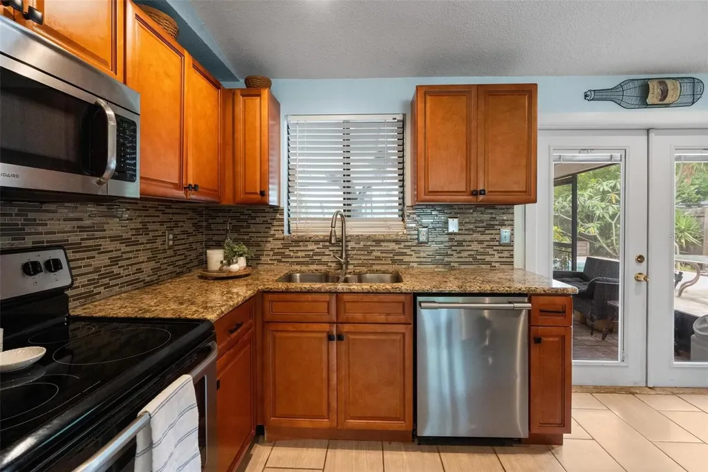 3042 Hanna Court Palm Harbor FL 34684