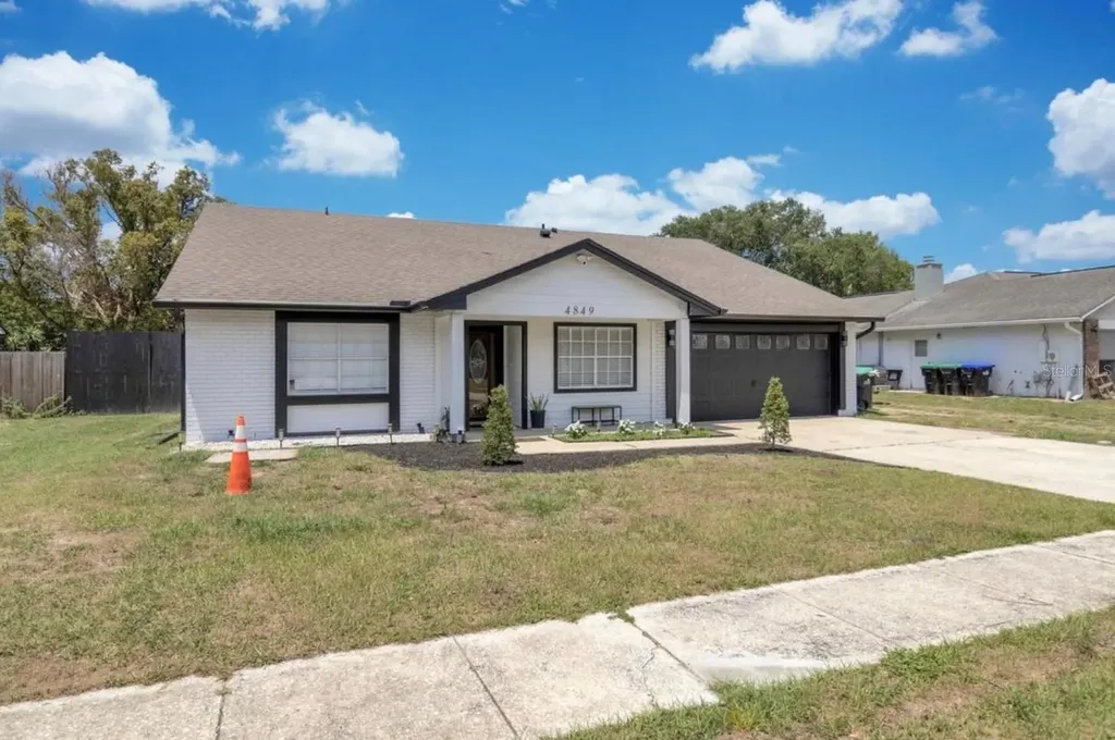 4849 Eden View Court Orlando FL 32810