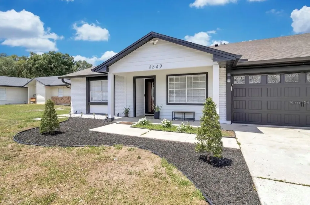 4849 Eden View Court Orlando FL 32810