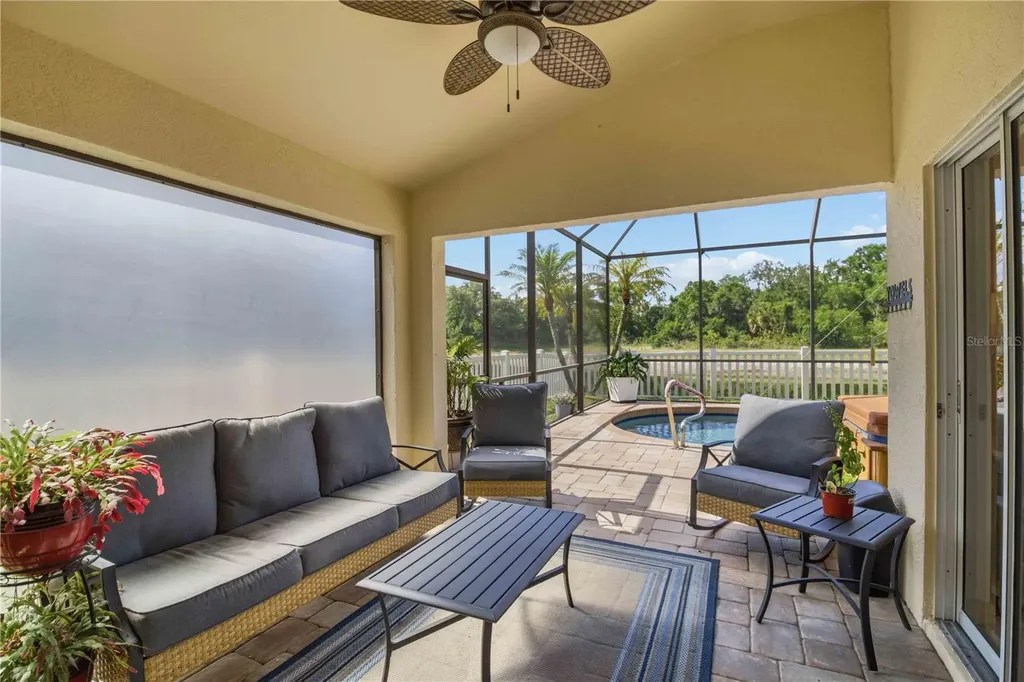 11212 Coralbean Drive Lakewood Ranch FL 34202