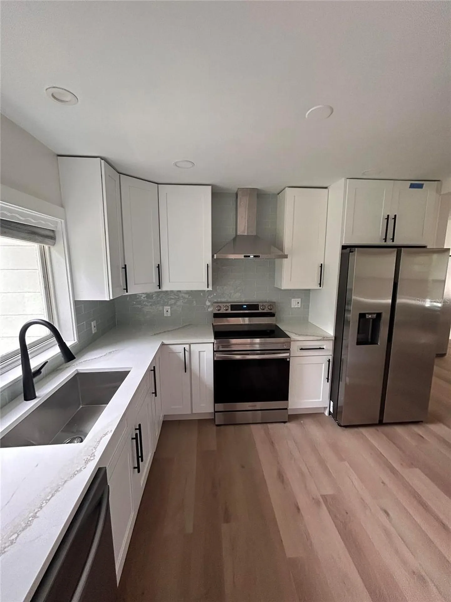 10206 N Oakleaf Avenue Tampa FL 33612