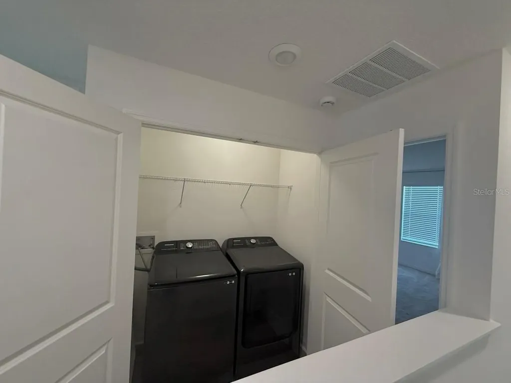 710 Stoney Point Circle Davenport FL 33896