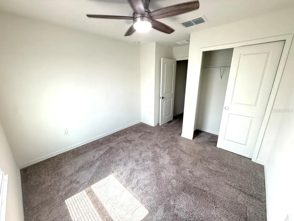 710 Stoney Point Circle Davenport FL 33896