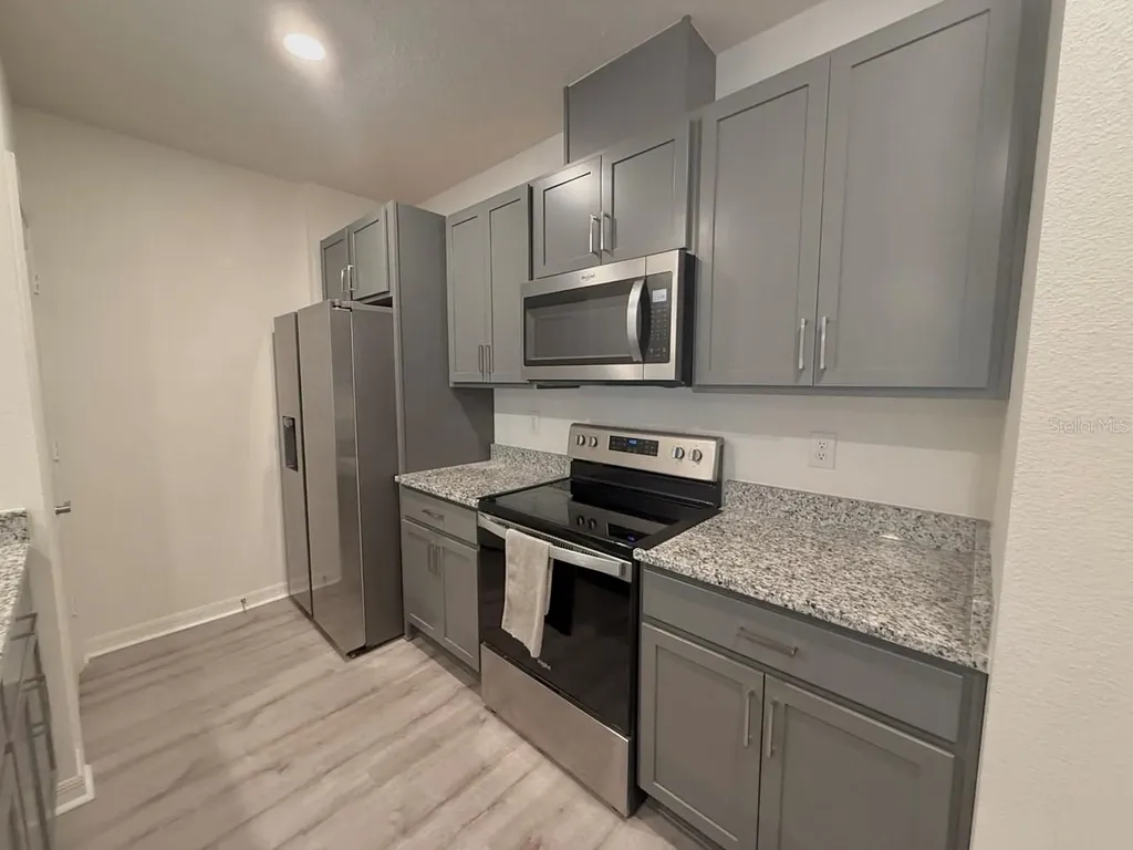 710 Stoney Point Circle Davenport FL 33896