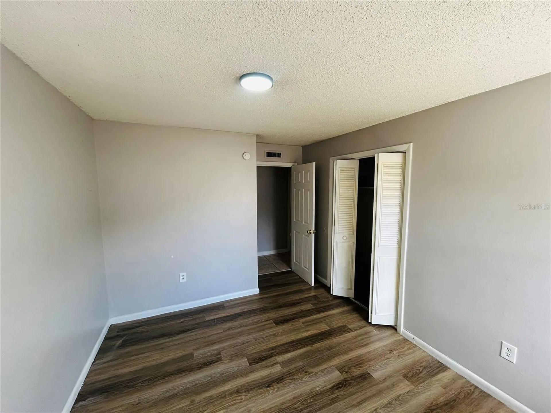 2751 L B Mcleod Road Orlando FL 32805