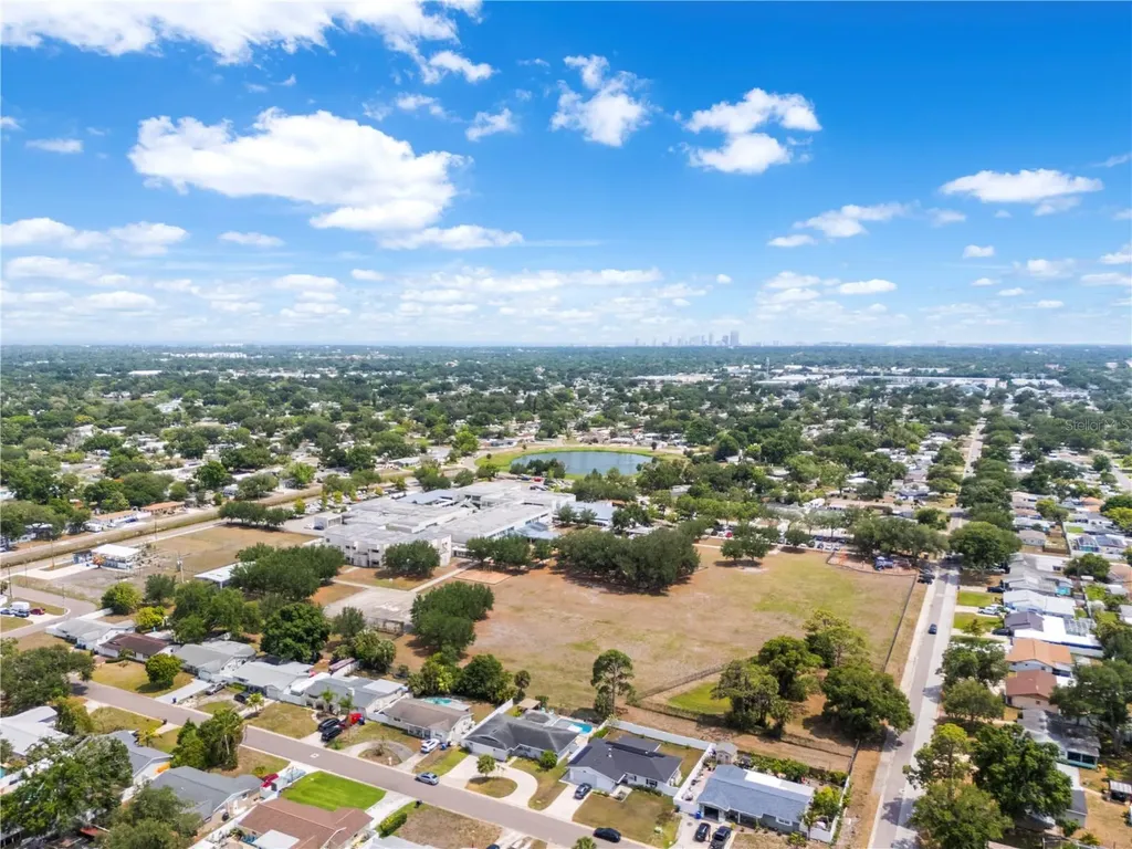 1930 74th Avenue N St Petersburg FL 33702