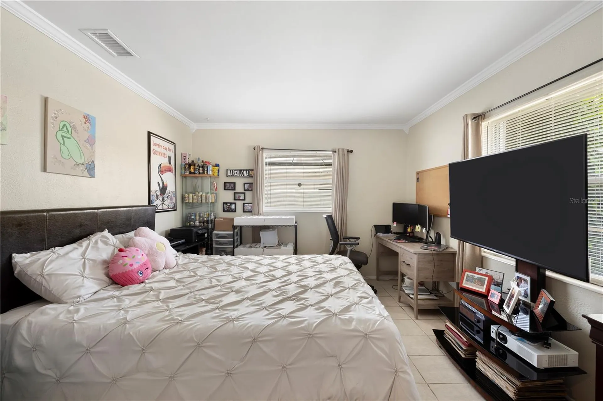 1930 74th Avenue N St Petersburg FL 33702