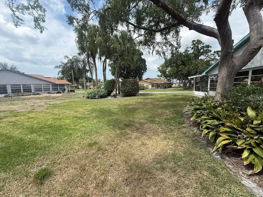 508 Foxglove Circle Sun City Center FL 33573