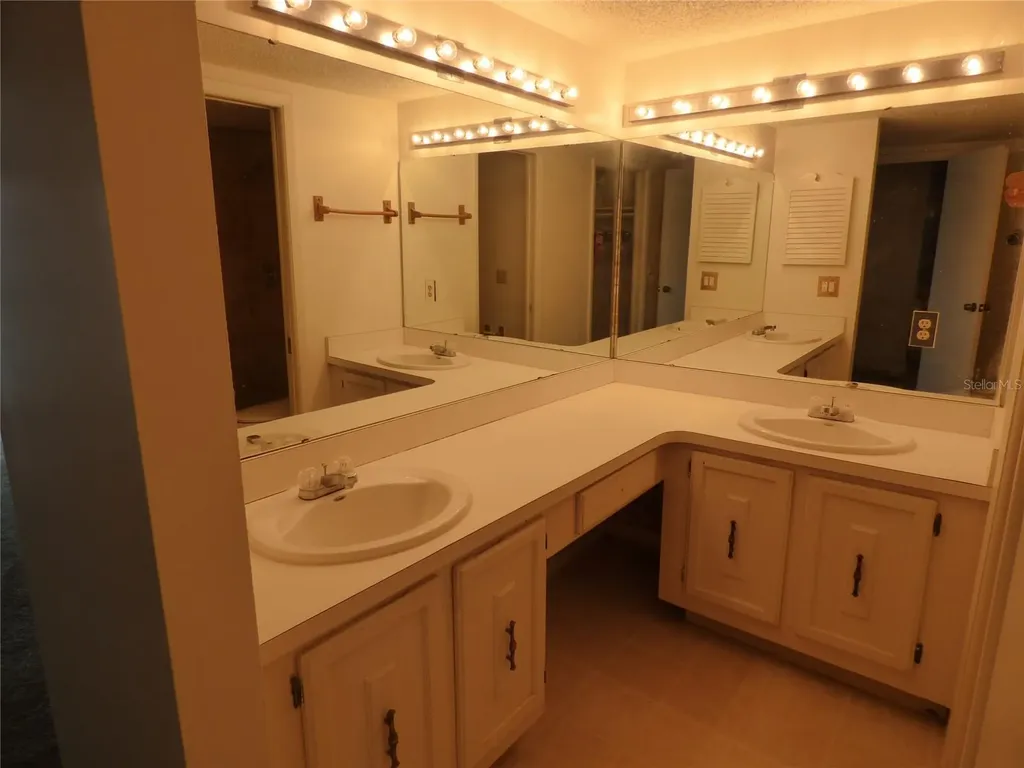 4700 Jasmine Creek Lane Orlando FL 32811