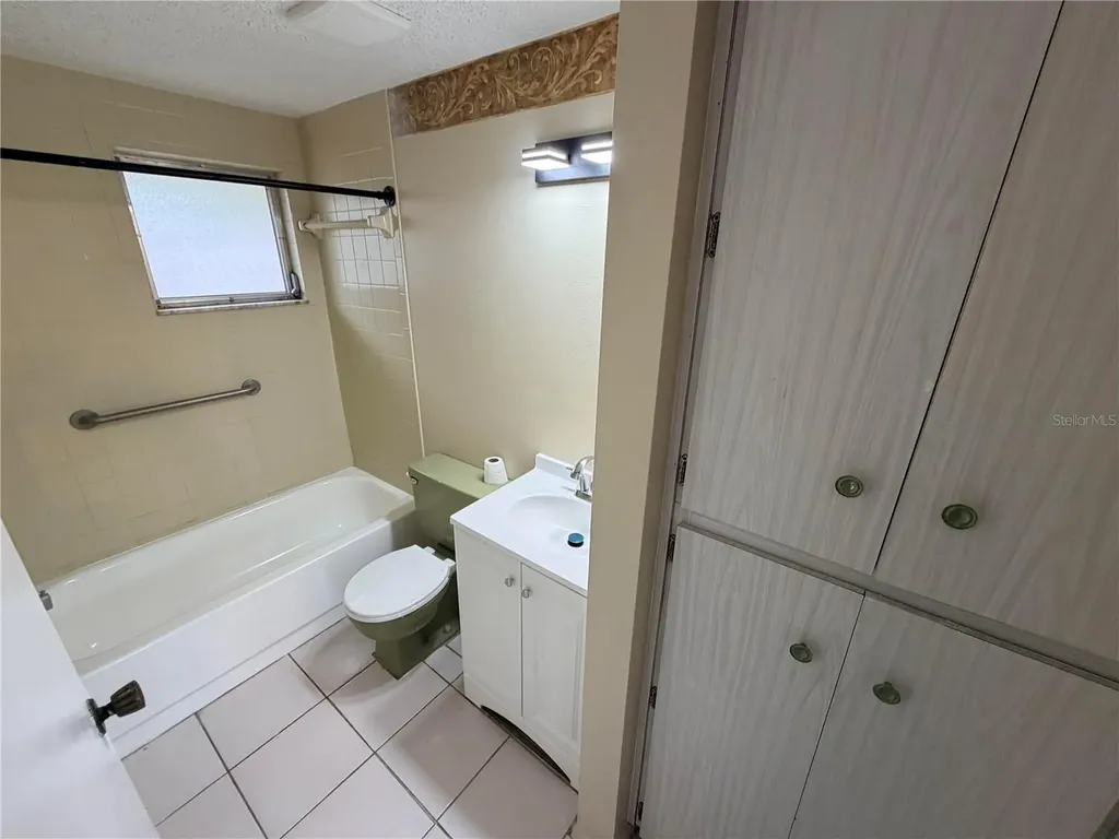 6330 Pennsylvania Avenue New Port Richey FL 34653