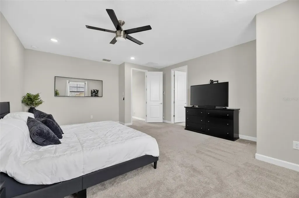 2905 Hilliard Drive Wesley Chapel FL 33543