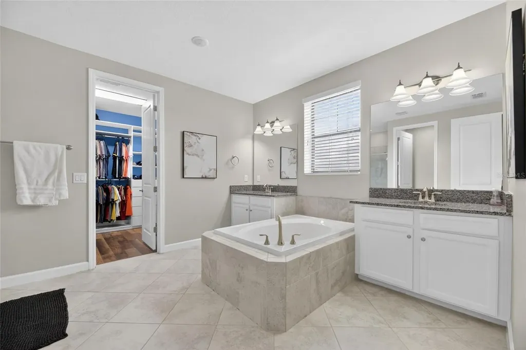 2905 Hilliard Drive Wesley Chapel FL 33543