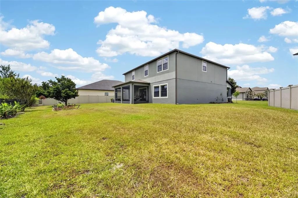 2905 Hilliard Drive Wesley Chapel FL 33543