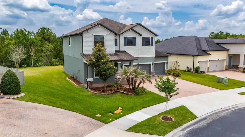 2905 Hilliard Drive Wesley Chapel FL 33543