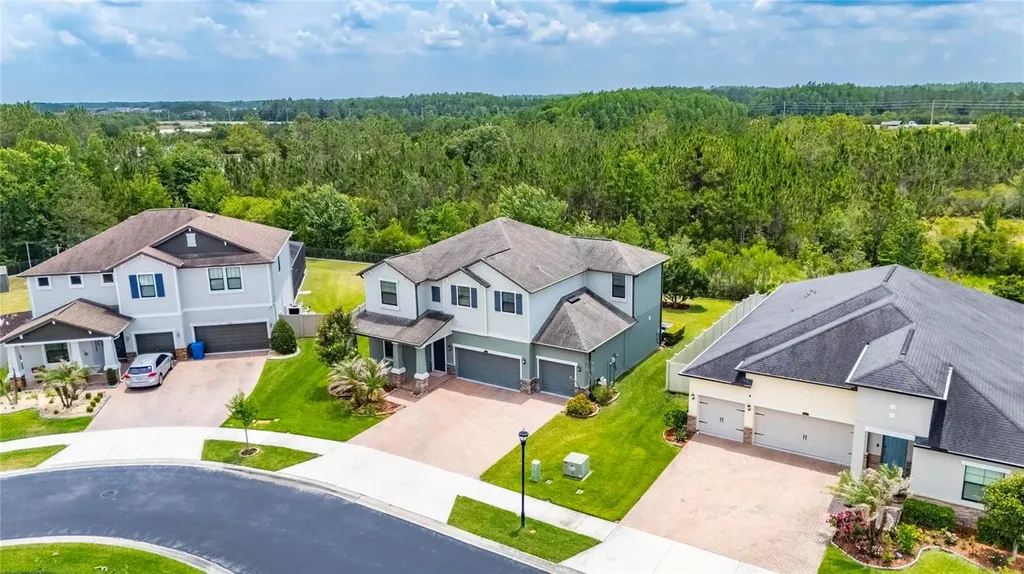 2905 Hilliard Drive Wesley Chapel FL 33543