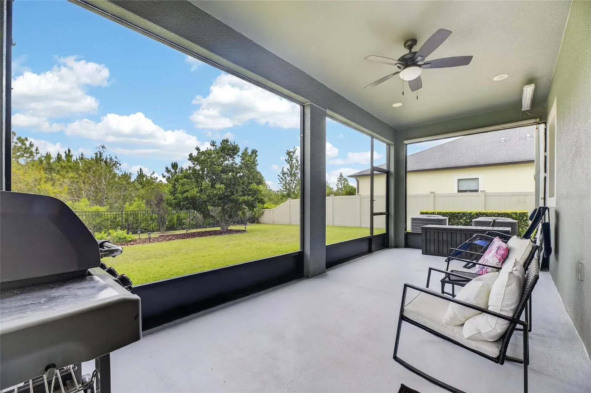 2905 Hilliard Drive Wesley Chapel FL 33543