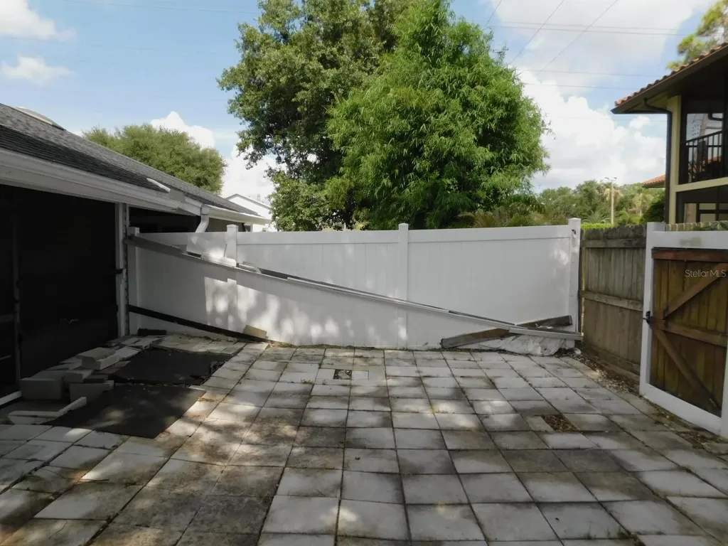 2496 Alhambra Court Clearwater FL 33761