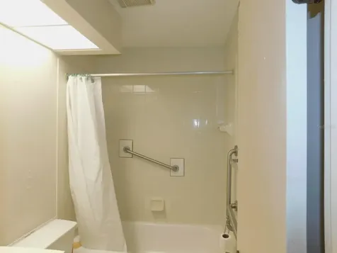 2496 Alhambra Court Clearwater FL 33761