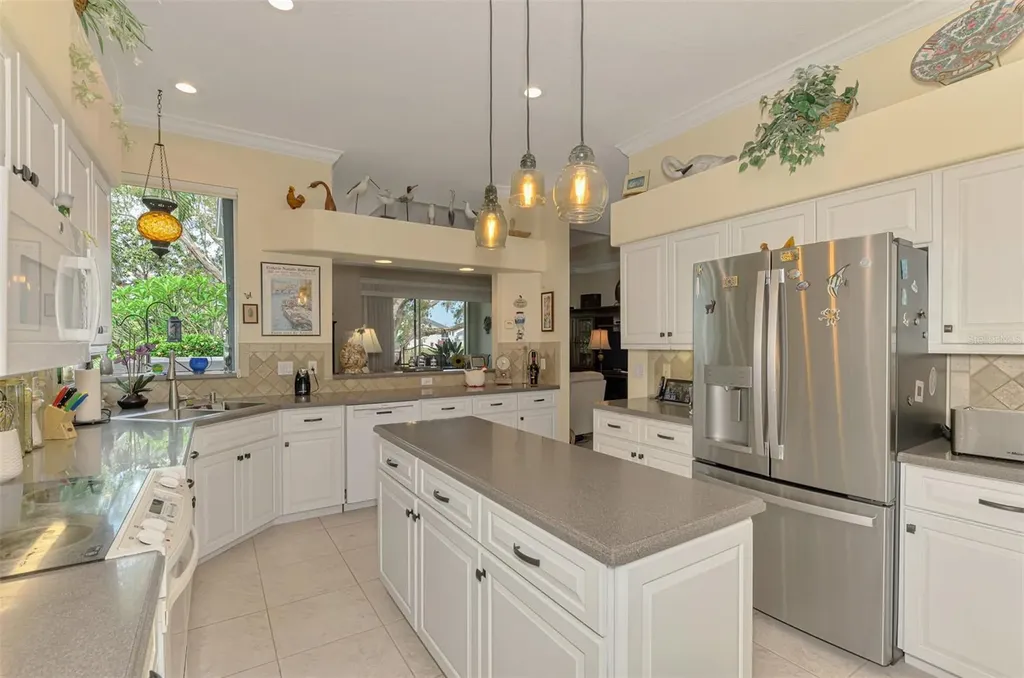 625 Misty Pine Drive Venice FL 34292