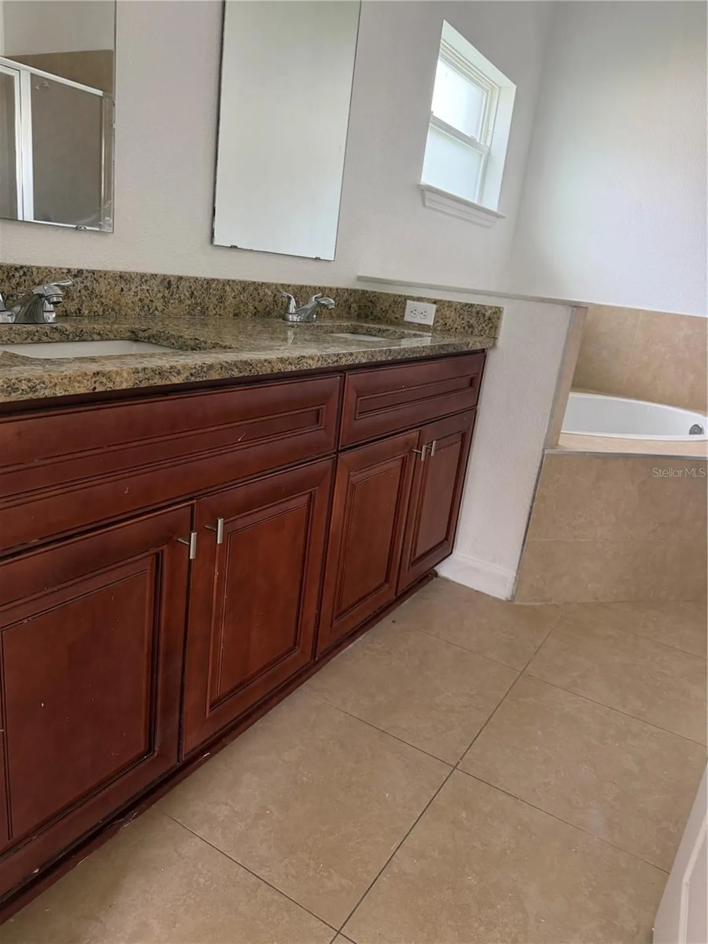 28 Bolton Court Kissimmee FL 34758