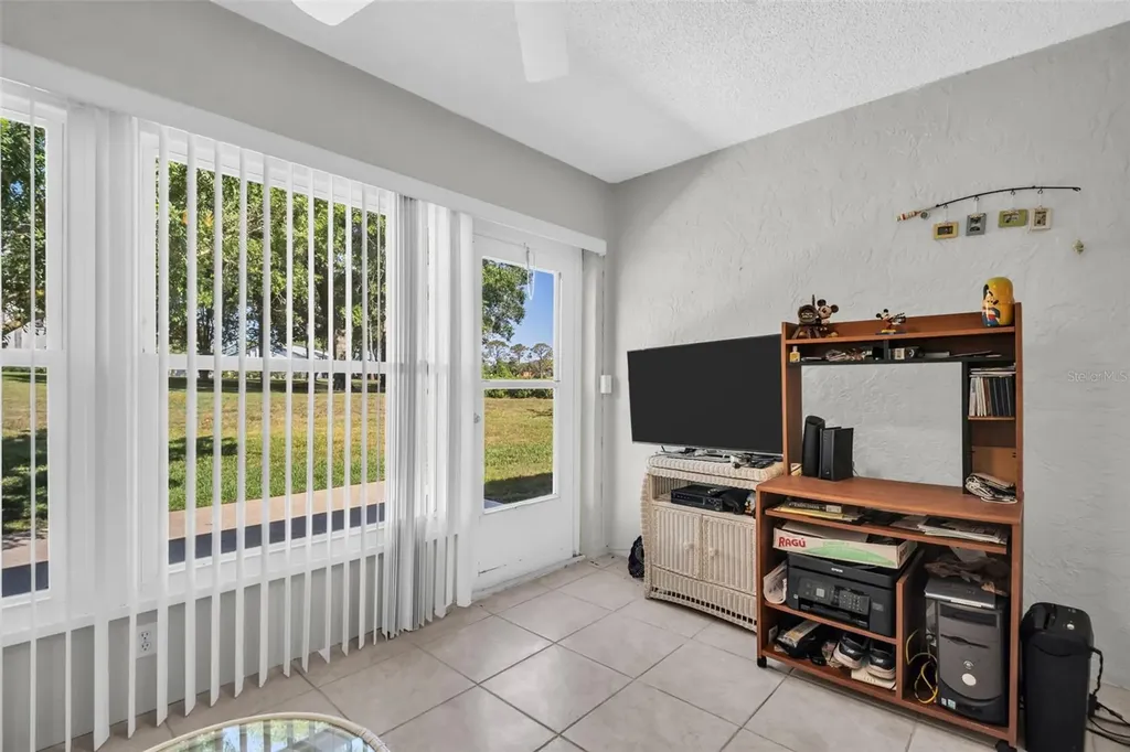 860 Maclaren Drive N Palm Harbor FL 34684