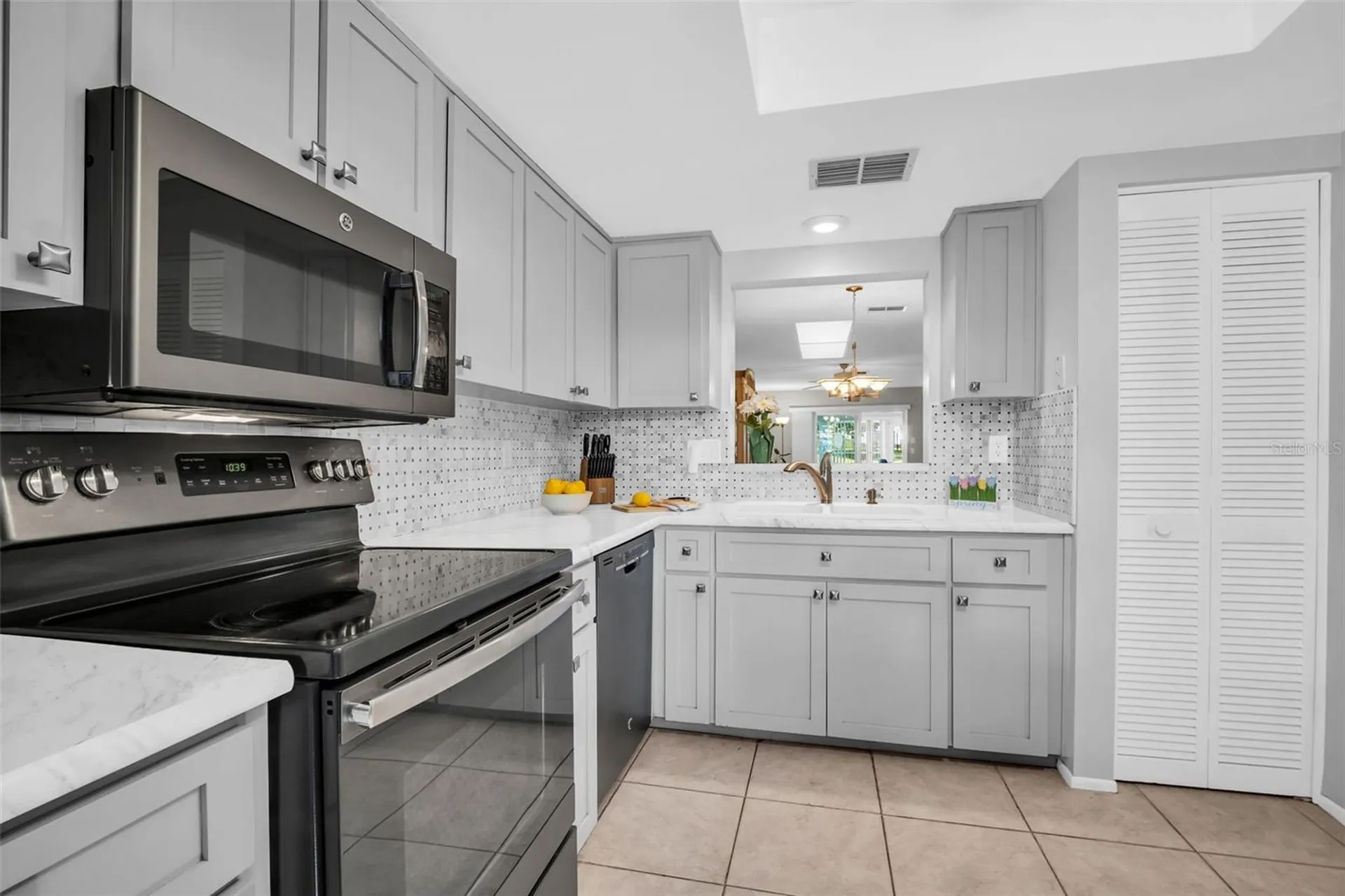 860 Maclaren Drive N Palm Harbor FL 34684