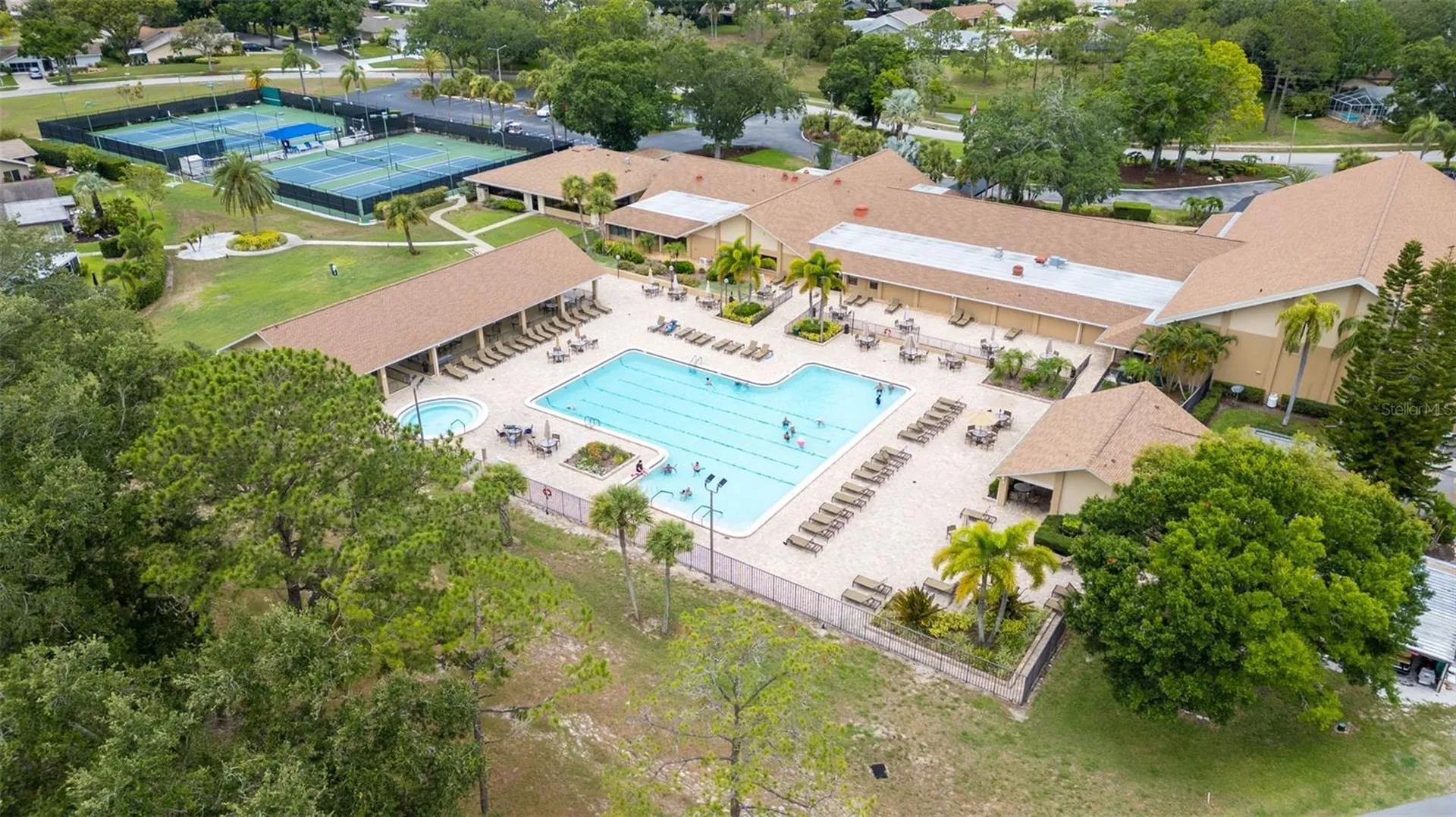 860 Maclaren Drive N Palm Harbor FL 34684