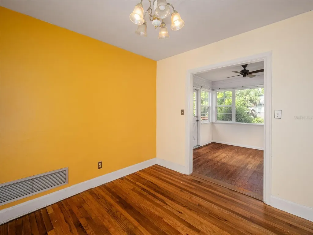 944 N Shine Avenue Orlando FL 32803