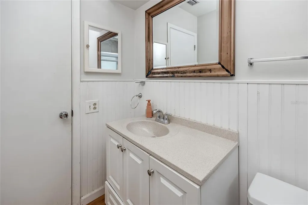 4340 37th Street S St Petersburg FL 33711